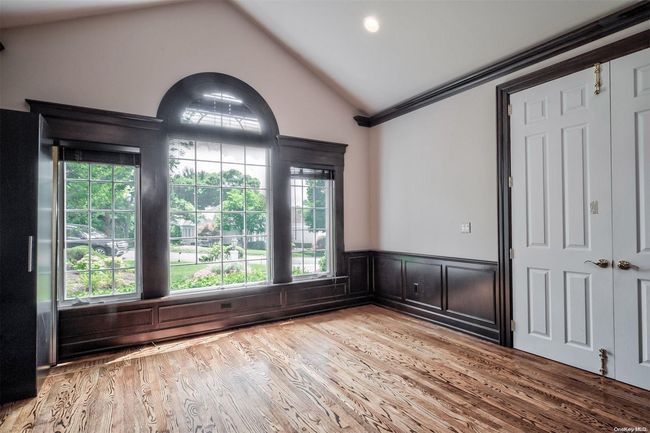 27 Cherrywood Ln, House other with 4 bedrooms, 4 bathrooms and null parking in Manhasset NY | Image 6