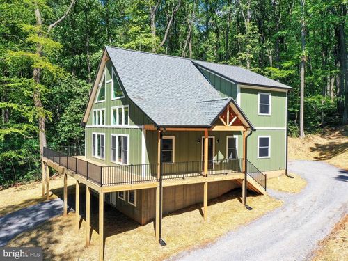 356 Chipmunk Trail Ln, LINDEN, VA, 22642-5116 | Card Image