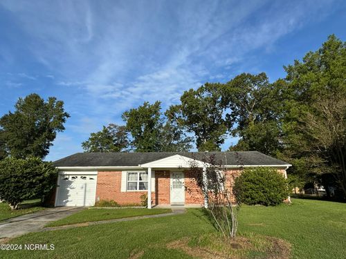 150 Locust Court, Jacksonville, NC, 28546 | Card Image