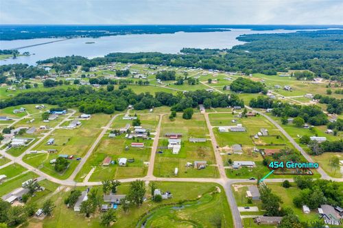 454 Geronimo, Quitman, TX, 75783-3687 | Card Image