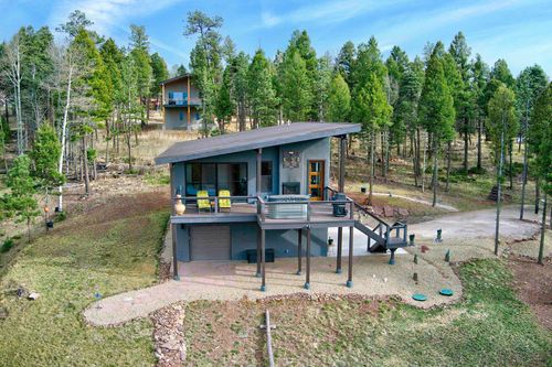 17 Luna Dr, Angel Fire, NM, 87710-8059 | Card Image