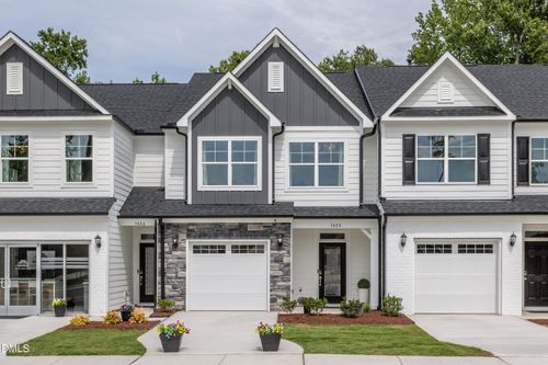 5405 Running Fox Ln, Durham, NC, 27703-8504 | Card Image