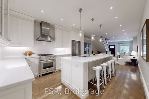 102 Glendale Ave, Toronto, ON, M6R2T2 | Card Image