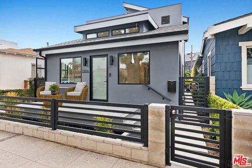 1306 Cabrillo Ave, Venice, CA, 90291-3706 | Card Image