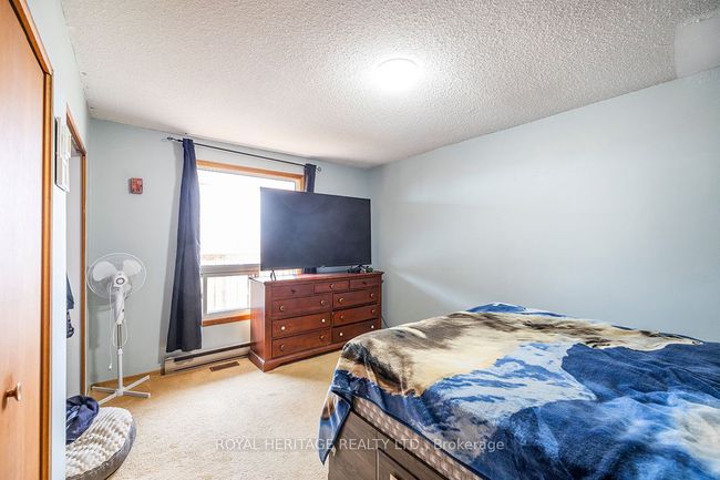 940 Portage Rd, House other with 4 bedrooms, 2 bathrooms and 10 parking in Kirkfield ON | Image 16