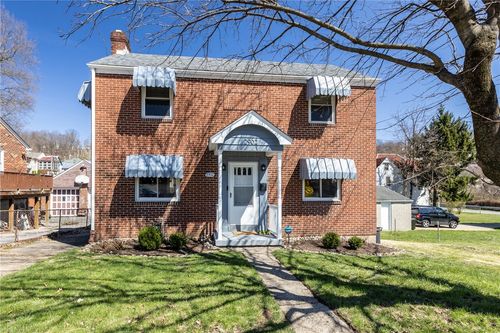 2902 Center St, Pittsburgh, PA, 15205-2213 | Card Image