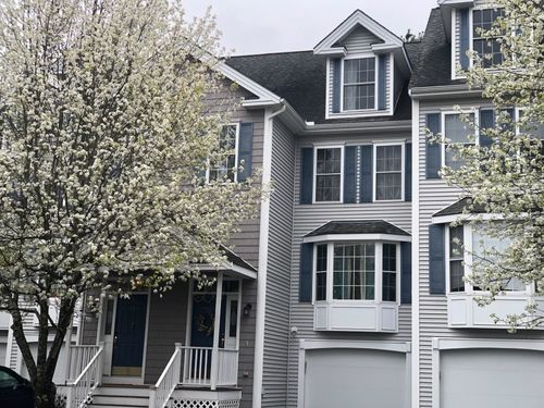 66 Georgetown Drive, Nashua, NH, 03062 | Card Image
