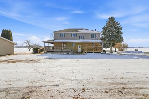 15960 Kenowa Ave, Kent City, MI, 49330-9405 | Card Image