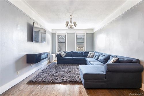 1011f-941 Jerome Ave, Bronx, NY, 10452-5703 | Card Image