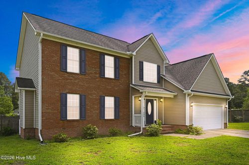 206 Honey Ct E, Jacksonville, NC, 28540-8307 | Card Image