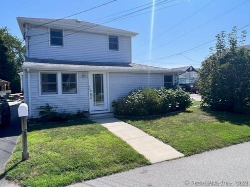 1-40 Portland Ave, Old Lyme, CT, 06371-2210 | Card Image