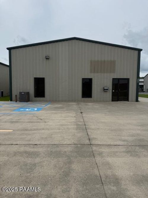 119 Spring St, Lafayette, LA, 70501-8857 | Card Image