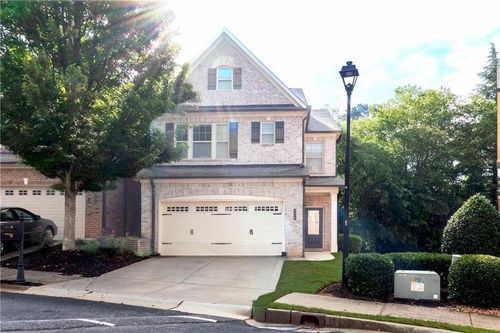 5830 Norfolk Chase Rd, Norcross, GA, 30092-3518 | Card Image