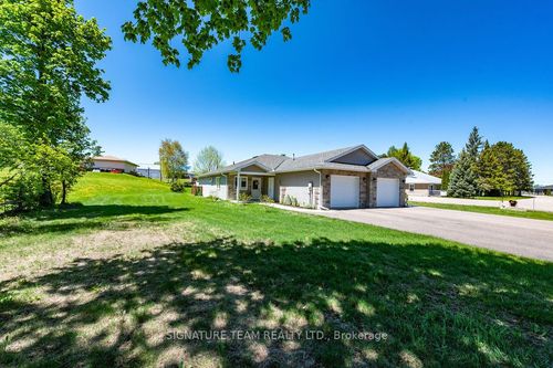 516B Wellington St, Eganville, ON, K0J1T0 | Card Image