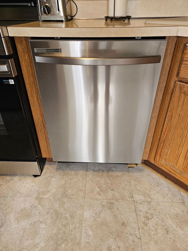 BRAND NEW DISHWASHER | Image 12