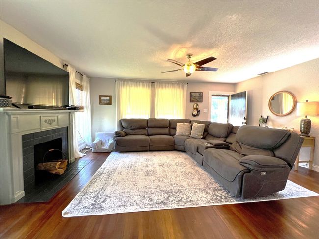 1107 N Avenue G, House other with 3 bedrooms, 3 bathrooms and null parking in Haskell TX | Image 5