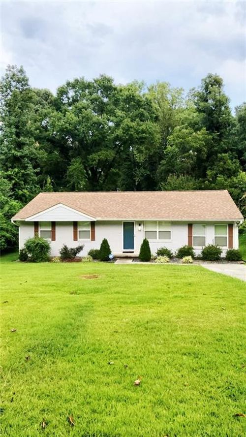 4058 Sweetbriar Ln, Forest Park, GA, 30297-1168 | Card Image
