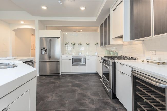 APT-506 - 717 S Riverside Dr, Condo with 3 bedrooms, 3 bathrooms and null parking in Memphis TN | Image 9