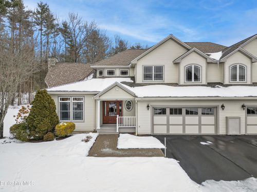 82-82 Stockbridge Ter, Lee, MA, 01238-9658 | Card Image