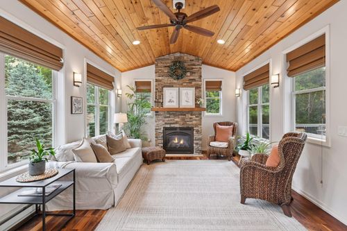 18052 Cole Ct, Eden Prairie, MN, 55347-6500 | Card Image