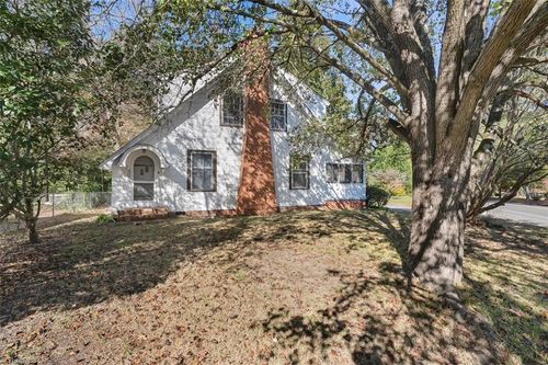 405 Richmond Rd, Rockingham, NC, 28379-3105 | Card Image
