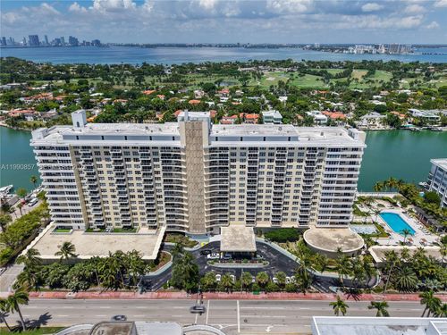 14k-5600 Collins Ave, Miami Beach, FL, 33140-2413 | Card Image