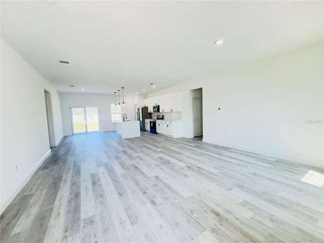 Living Room | Image 8