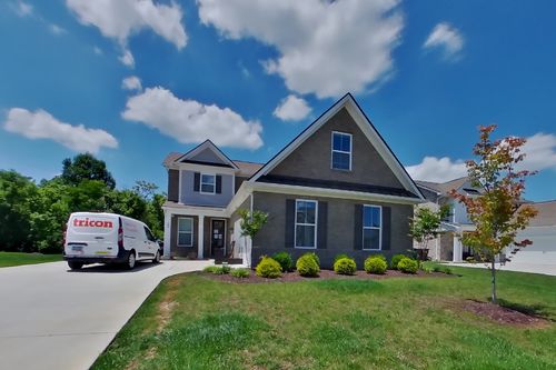 340 Park Glen Dr, Mount Juliet, TN, 37122-5613 | Card Image