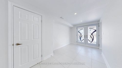 bsmt-13 Manor Glen Cres, Mount Albert, ON, L0G1M0 | Card Image