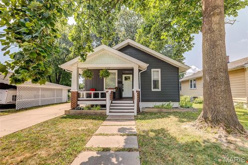 407 E 2nd St, O Fallon, IL, 62269-2136 | Card Image