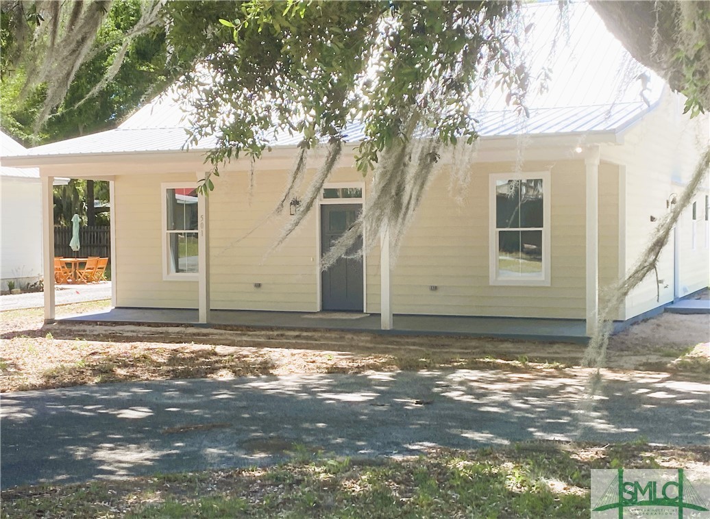 Greene St, Darien, GA 31305
