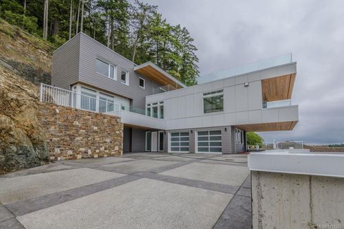 3887 Gulfview Dr, Nanaimo, BC, V9T6E2 | Card Image