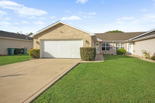 4480 W 73rd Ct, Merrillville, IN, 46410-7870 | Card Image