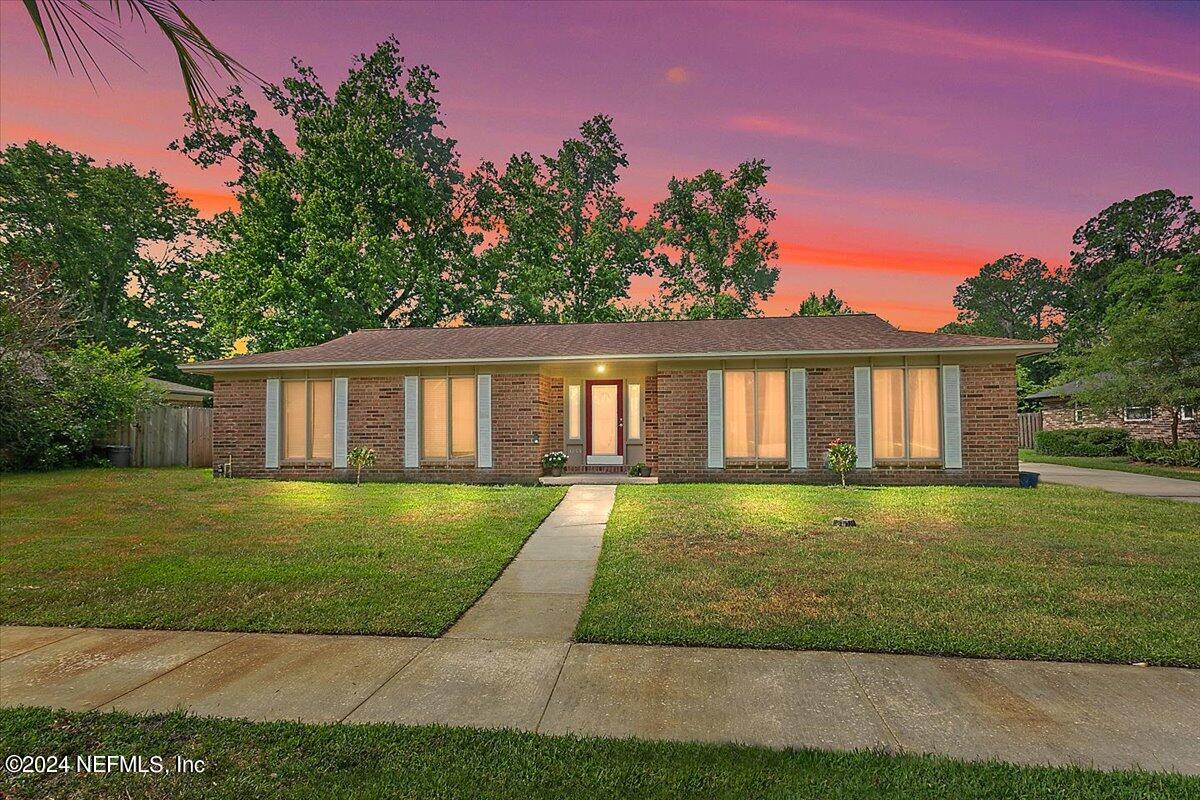 Alder Dr, Orange Park, FL 32073