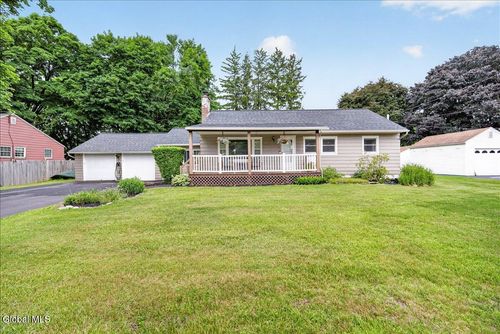 135 Goode Street, Ballston, NY, 12027 | Card Image