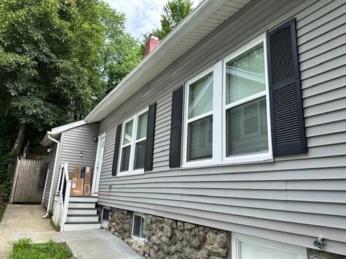 179 Hamilton St, Worcester, MA, 01604-2206 | Card Image