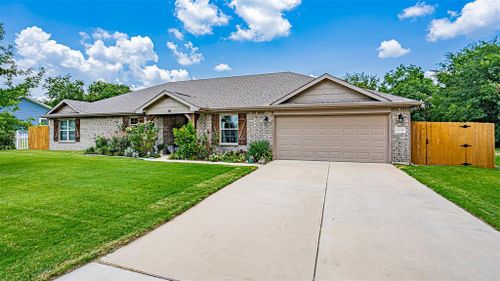 1608 Cheyenne Trail, Granbury, TX, 76048 | Card Image