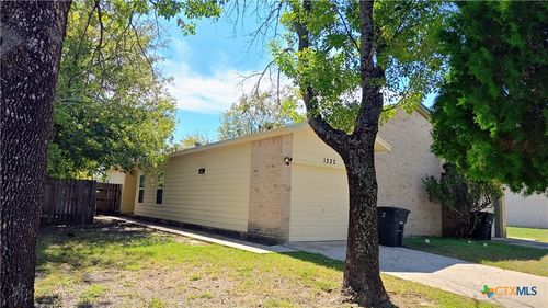 1222 Royal Crest Dr, Killeen, TX, 76549-1071 | Card Image