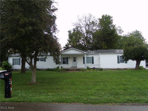 308 S Saint Clairsville Road Sw, Port Washington, OH, 43837 | Card Image