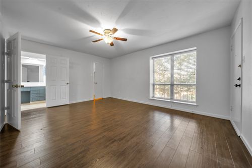 214-5043 Les Chateaux Dr, Dallas, TX, 75235 | Card Image