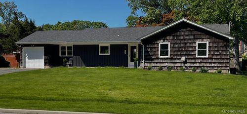 122 Rocky Point Landing Rd, Rocky Point, NY, 11778-9150 | Card Image