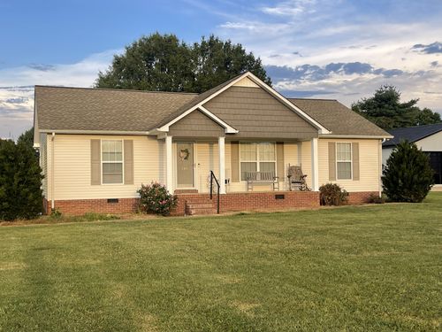 546 Kent St, Lawrenceburg, TN, 38464-2983 | Card Image