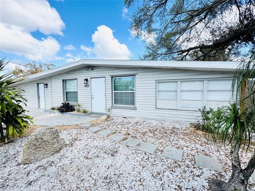 3913 S Shade Ave, SARASOTA, FL, 34231-4627 | Card Image