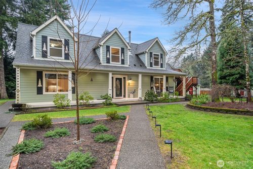 603 School St Se, Lacey, WA, 98503-6741 | Card Image