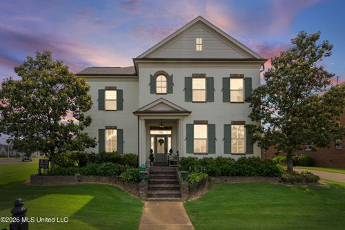 3111 W Beauvoir Pl, Hernando, MS, 38632-5917 | Card Image