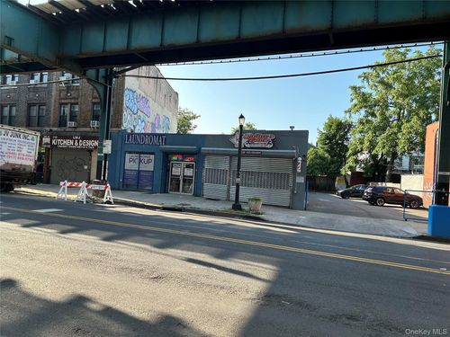 10438 Jamaica Ave, Richmond Hill, NY, 11418-2003 | Card Image