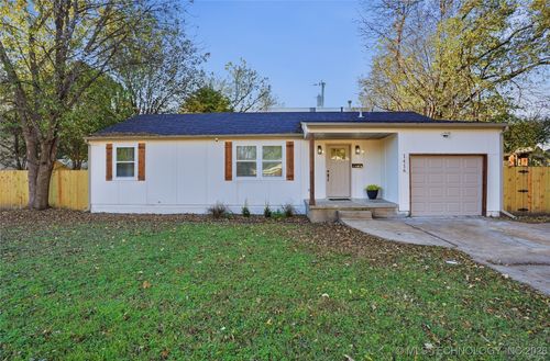 1416 E 50th St, Tulsa, OK, 74105-4737 | Card Image