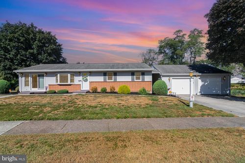 144 Hill Ln, Mechanicsburg, PA, 17050-2434 | Card Image