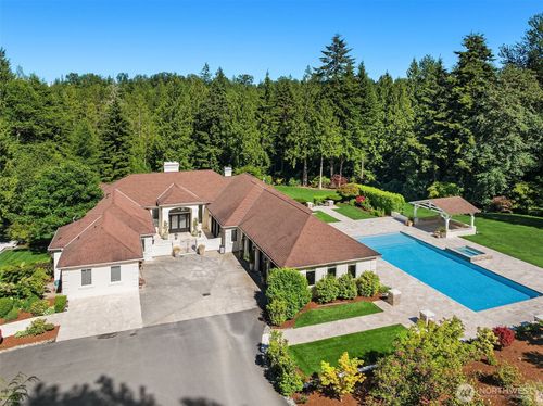 24315 149th Ave Se, Woodinville, WA, 98077-5010 | Card Image