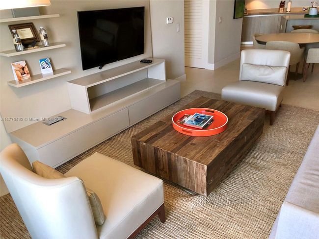 UNIT-2910 - 4111 Ocean Dr, Condo with 1 bedrooms, 1 bathrooms and null parking in Hollywood FL | Image 12